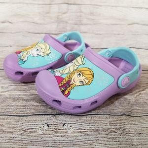 FROZEN Crocs size 8